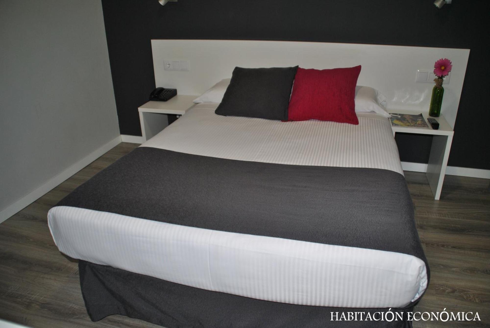 Hotel Junquera Vigo Bagian luar foto