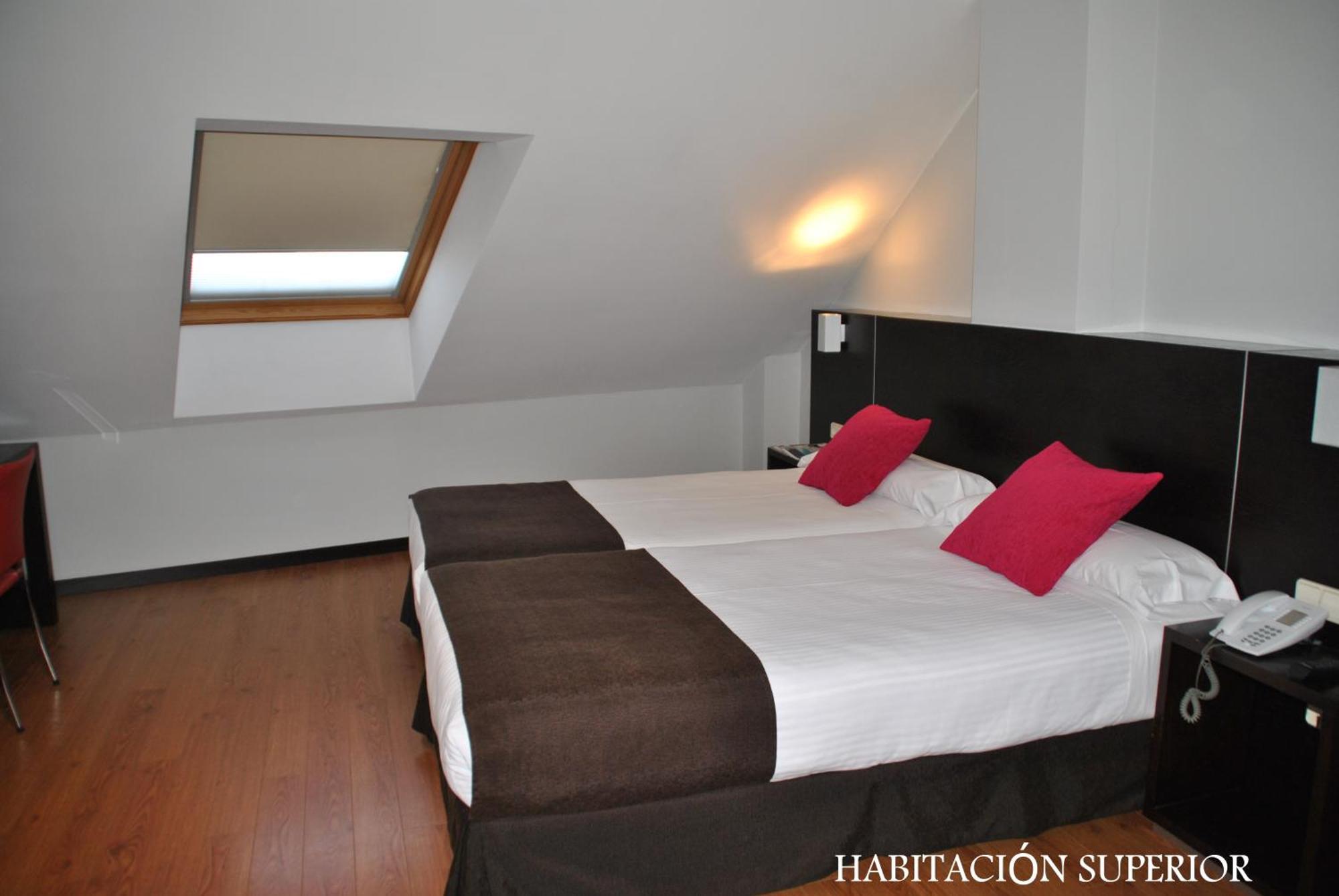 Hotel Junquera Vigo Bagian luar foto